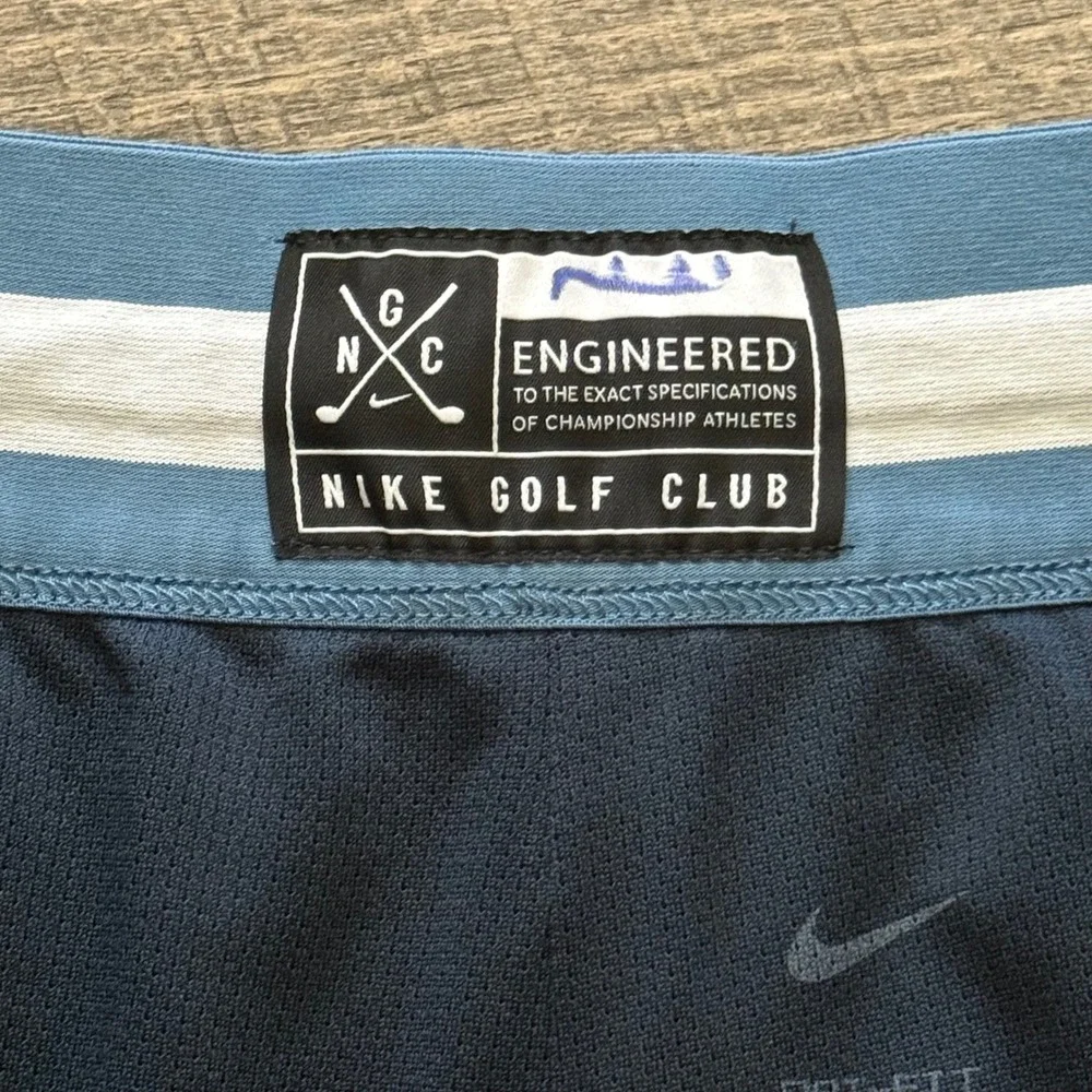Nike Golf Club Dri-FIT Mesh Shorts Navy Blue Striped Loose Fit Basketball Mens S